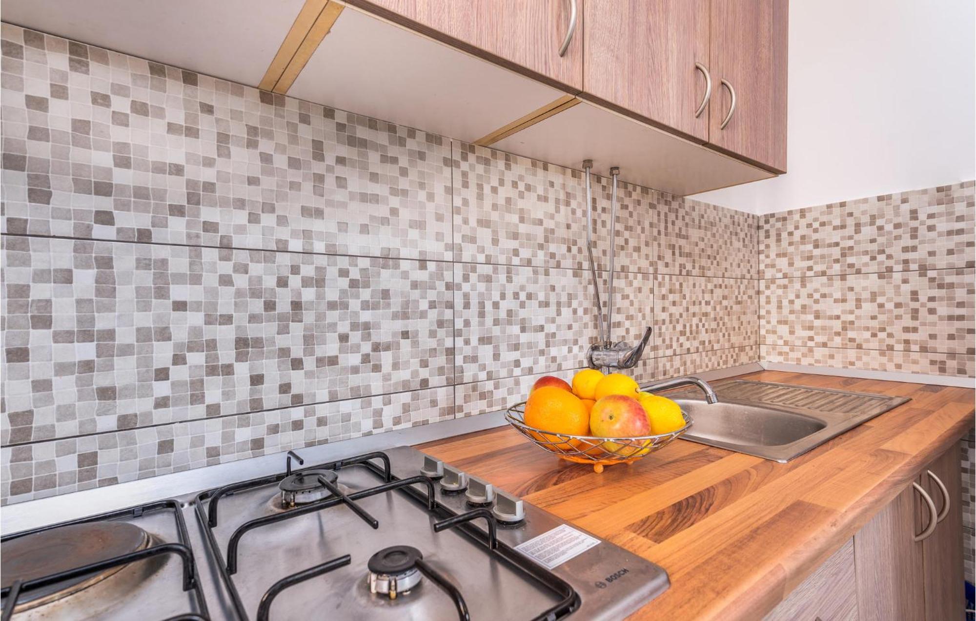 Gorgeous Apartment In Krk With Kitchen Krk Town Esterno foto
